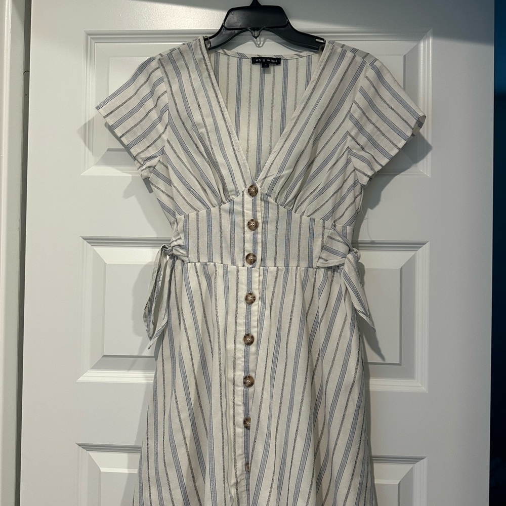 NWOT STRIPED DRESS - Picture 2 of 5